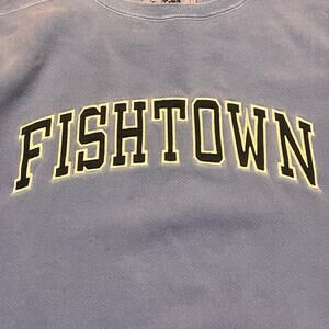 FishTown Women’s XL‎ Blue Purple Long Sleeve Sweatshirt Destination Sweater